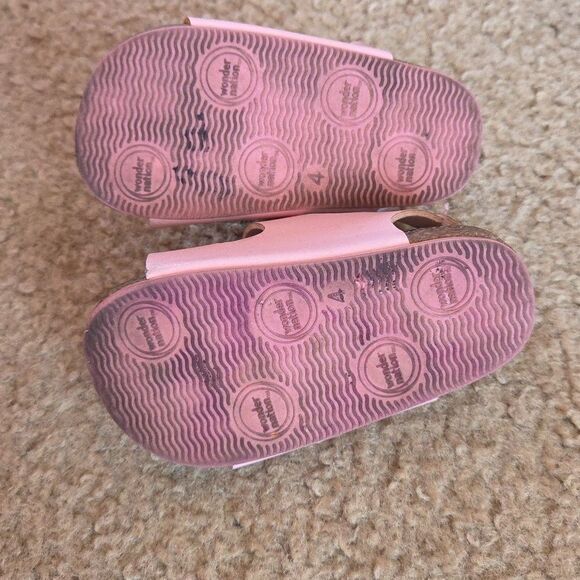 Wonder Nation Heart Pink Strap Sandals Size 4 - Picture 4 of 6